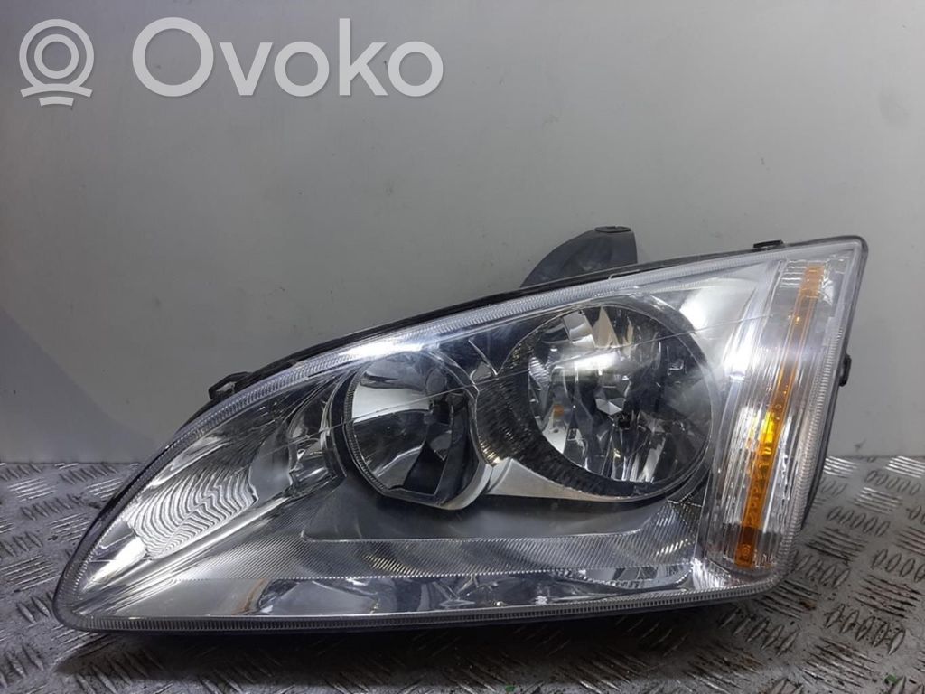 Ford Focus Scheinwerfer 
