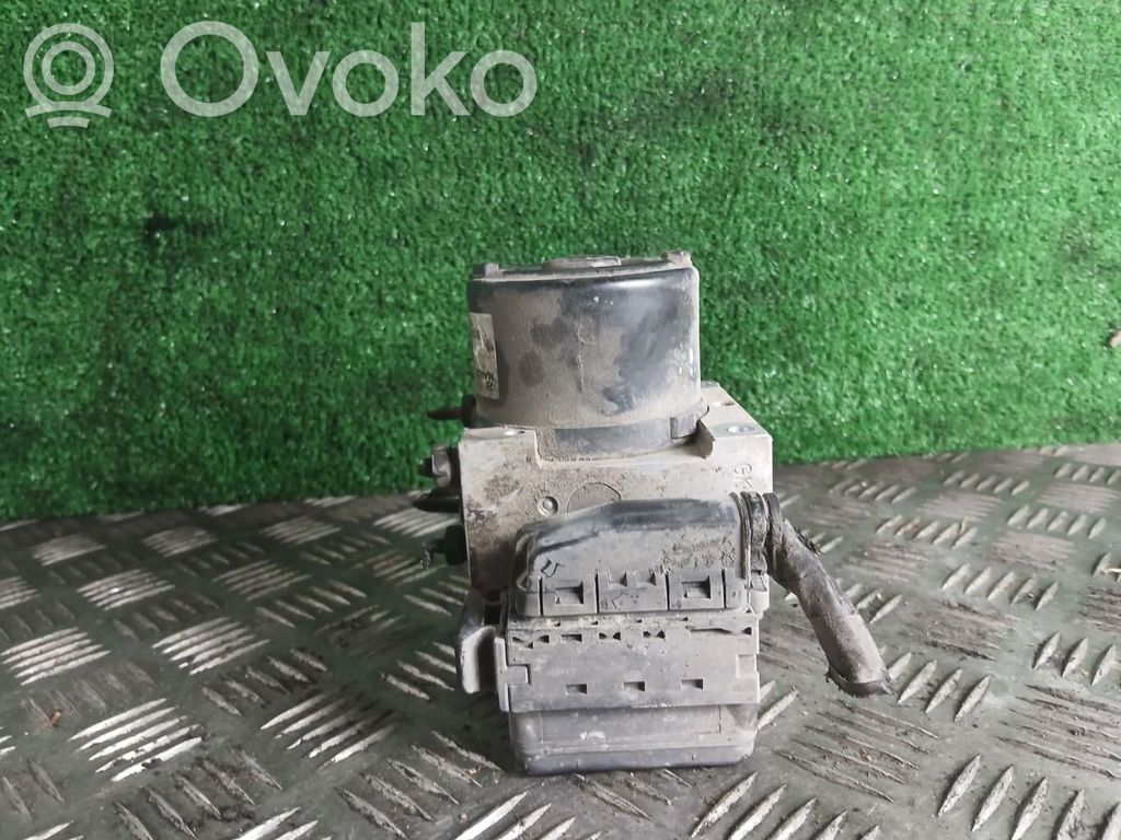 Bomba de ABS   589201G000
