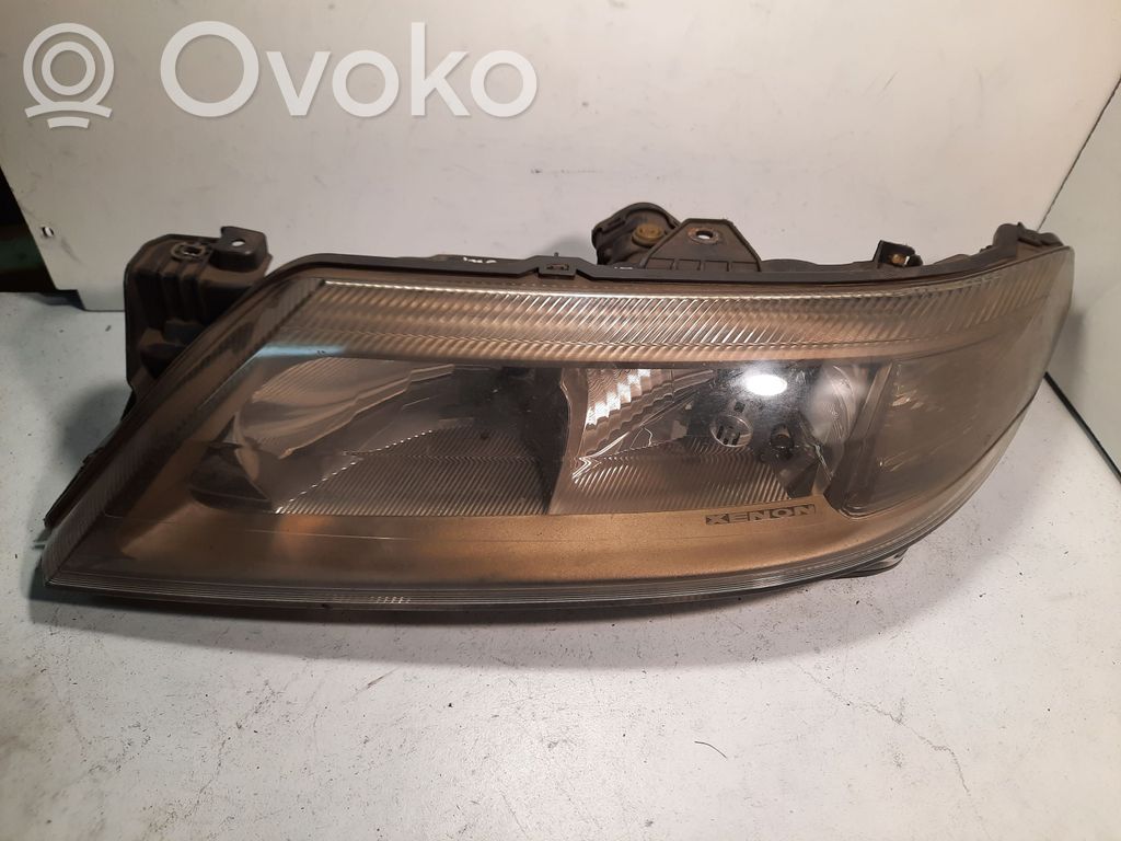 Renault Laguna II Headlight/headlamp 