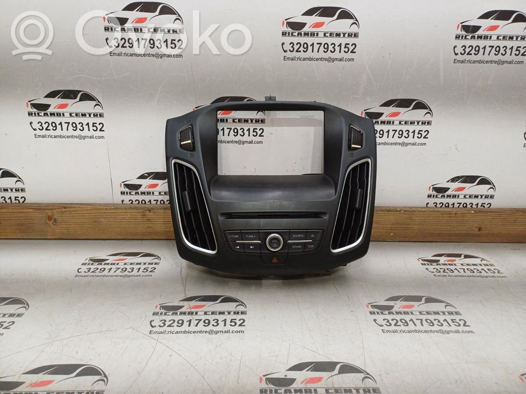 Konsola środkowa / Radio / GPS   F1ET18K811HD,118K811X,2024819,F1EB18835EE,F1EBA014L21BA3JA6,F1ET18K811HD,FIEBA014L20BAW,FIETYSK811HC,XXXX18K811XX