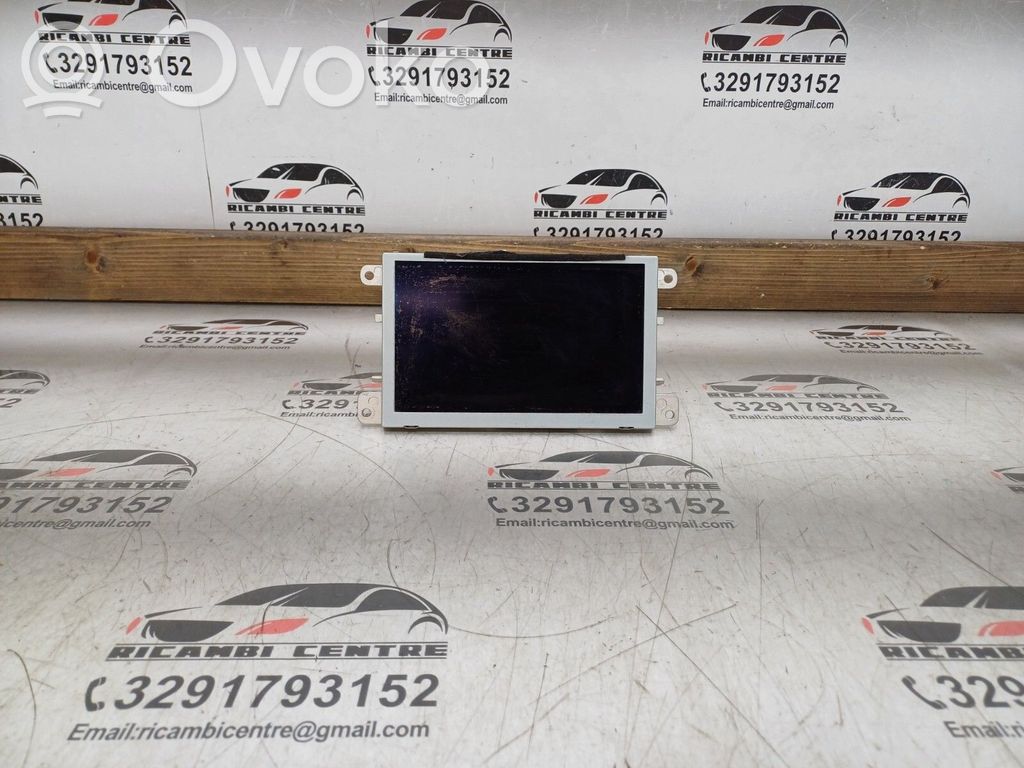 Monitor / wyświetlacz / ekran   8R2035666E,8R0919604A,8R2035666E