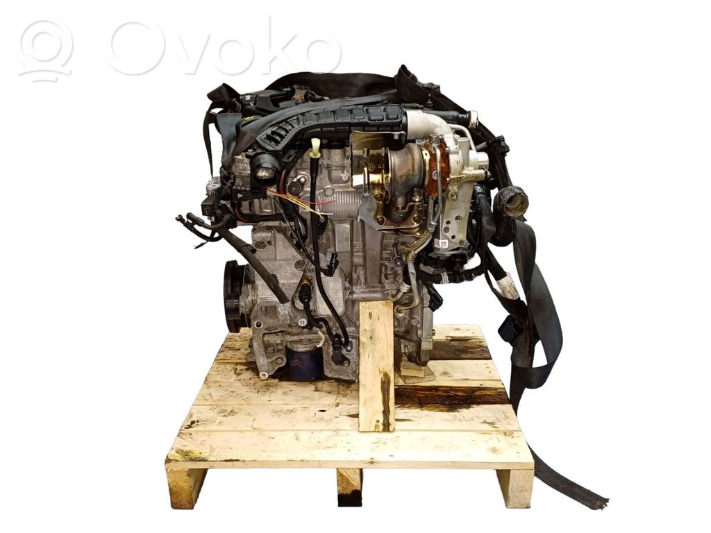 Peugeot 208 I Engine 