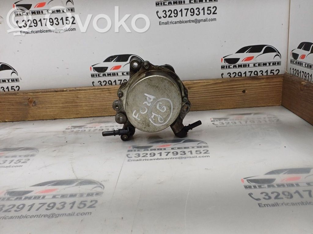 Ford Focus Bomba de vacío 