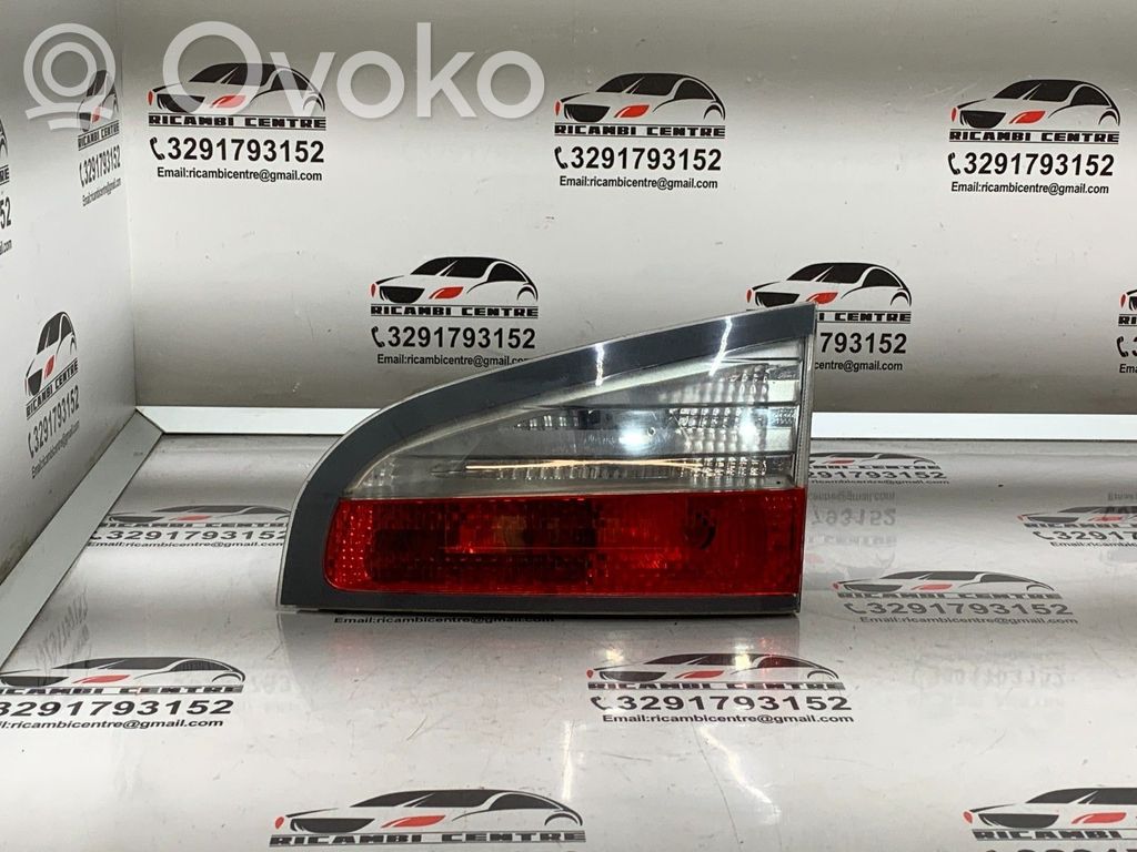 Ford S-MAX Luz trasera/de freno 