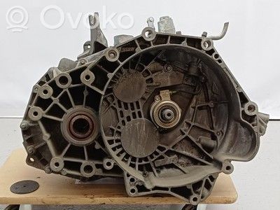 Opel Antara Mechaninė 6 pavarų dėžė 