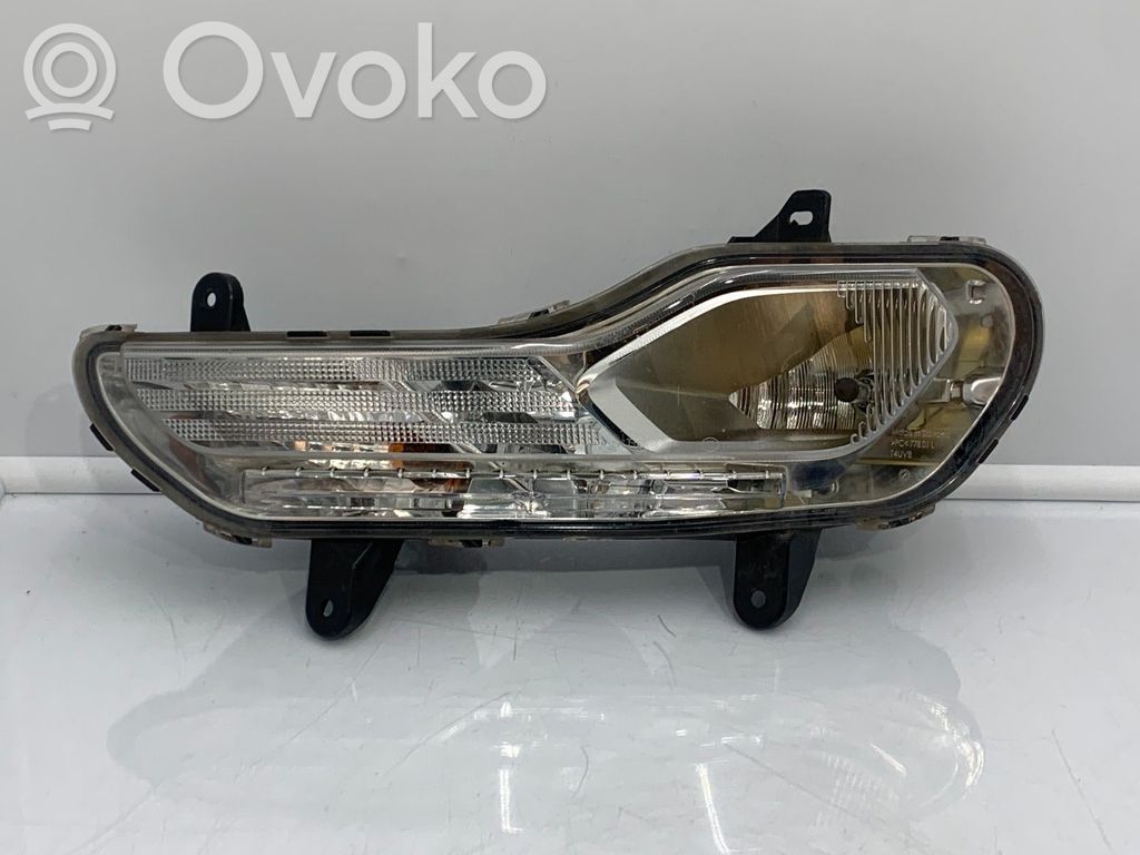 Ford Kuga I Far 