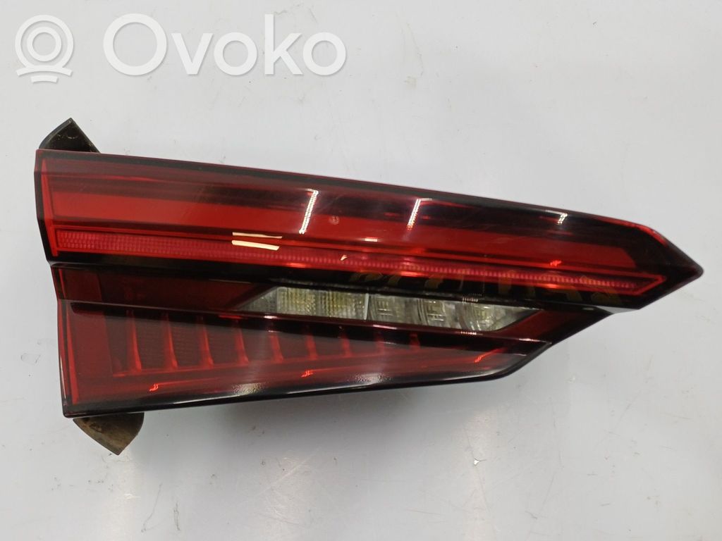 Takavalot   8W6945093J,8W6945093P