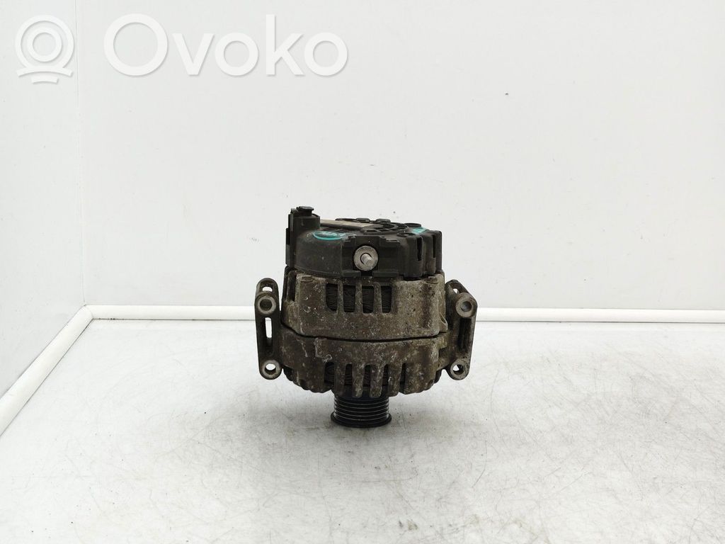 Mercedes-Benz E W212 Alternator 