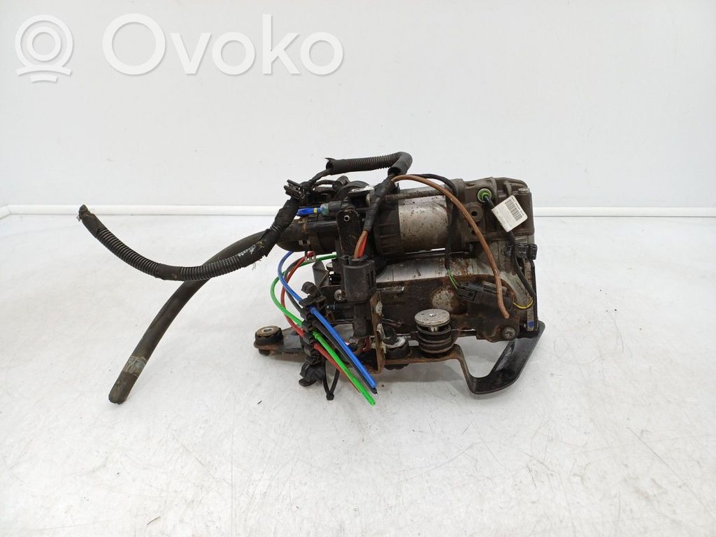 BMW 7 G11 G12 Kompresor / Sprężarka klimatyzacji A/C 