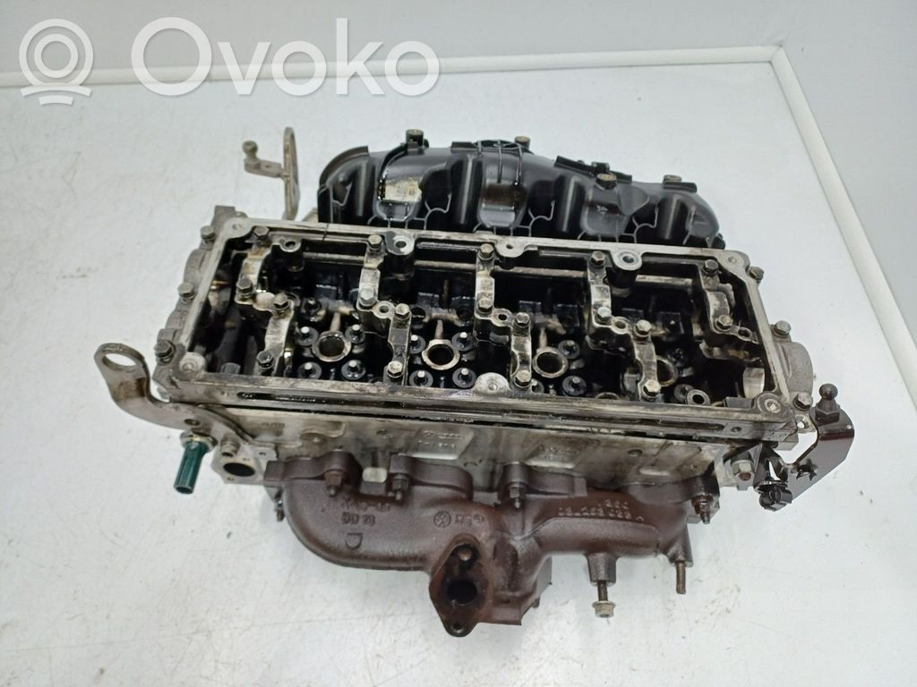 Audi A4 S4 B8 8K Głowica silnika 