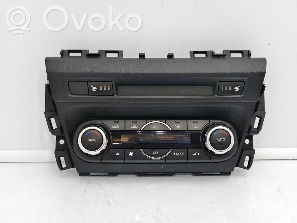 Mazda 3 III Climate control unit 