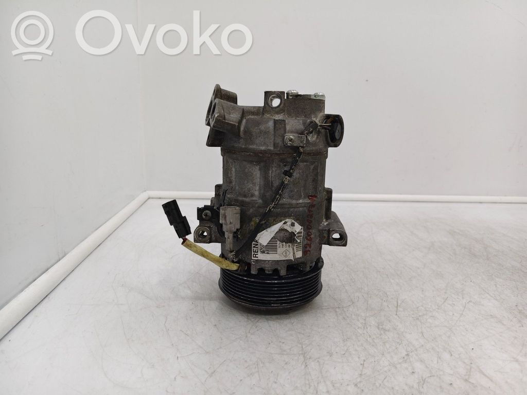 Renault Captur Kompresor / Sprężarka klimatyzacji A/C 