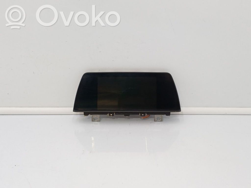 Monitor / wyświetlacz / ekran   65509322122,193304,19330410,65509237539,65509262752,65509270392,6550932212208,9322122,932212208