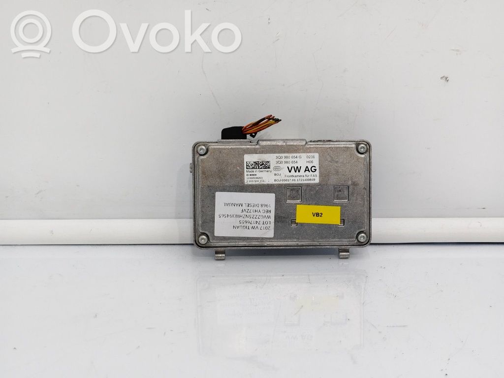 Volkswagen Tiguan Camera control unit module 