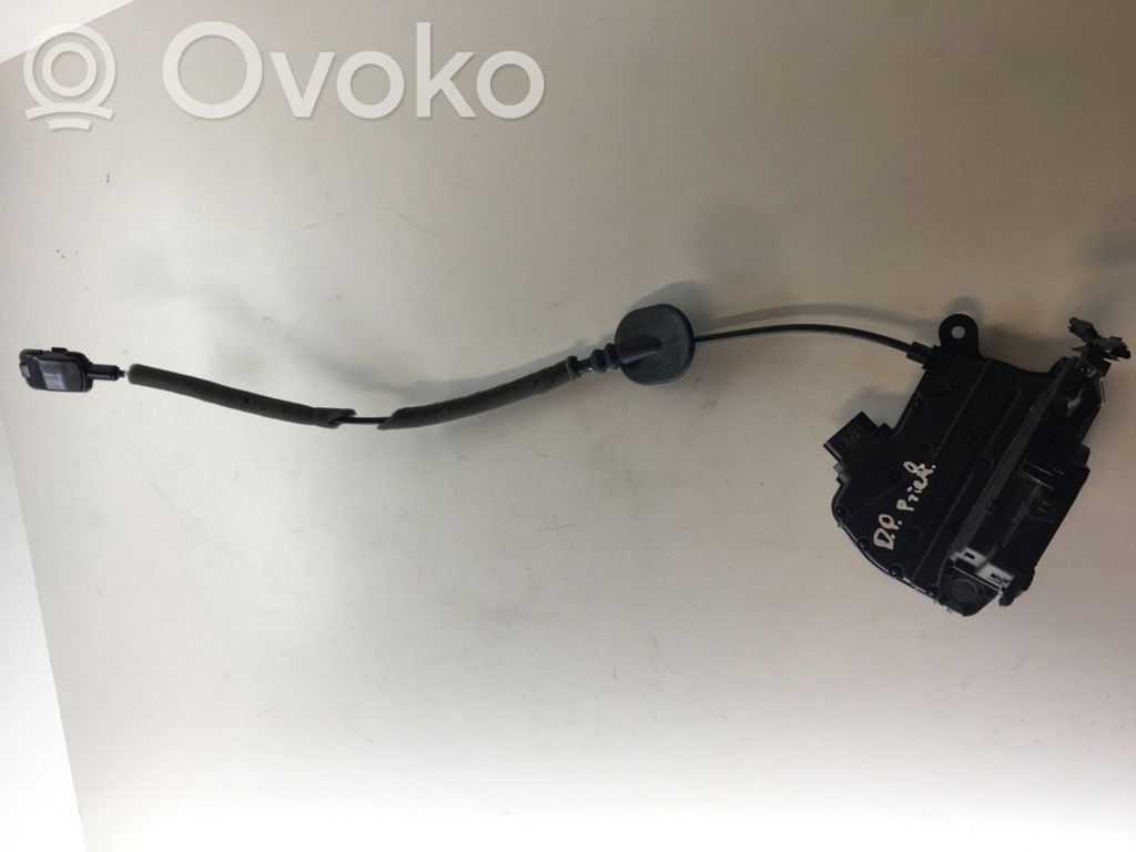 Renault Captur Front door lock 