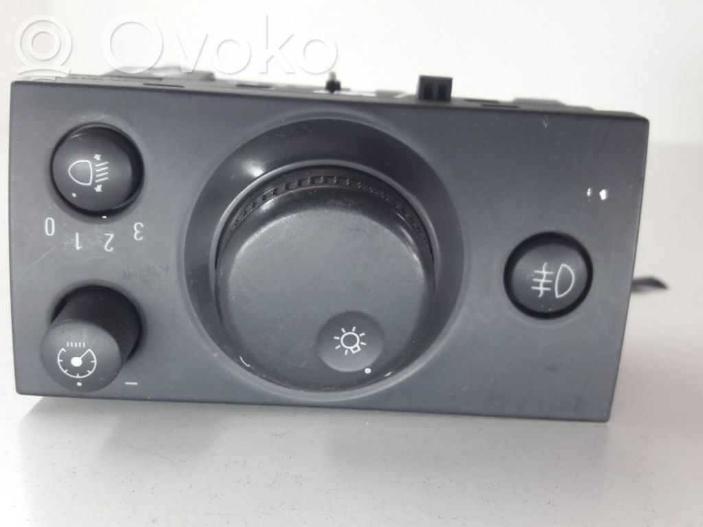 Opel Vectra C Light switch 