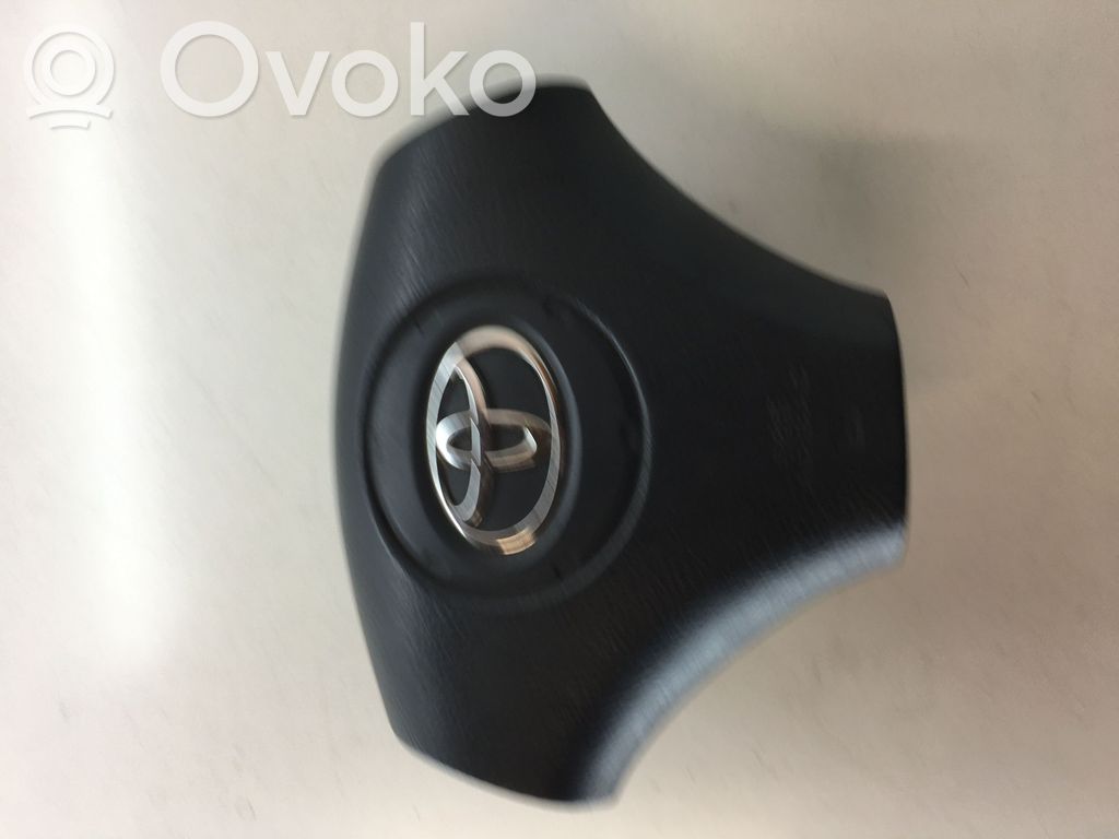 Toyota Corolla Verso E121 Poduszka powietrzna Airbag kierownicy 