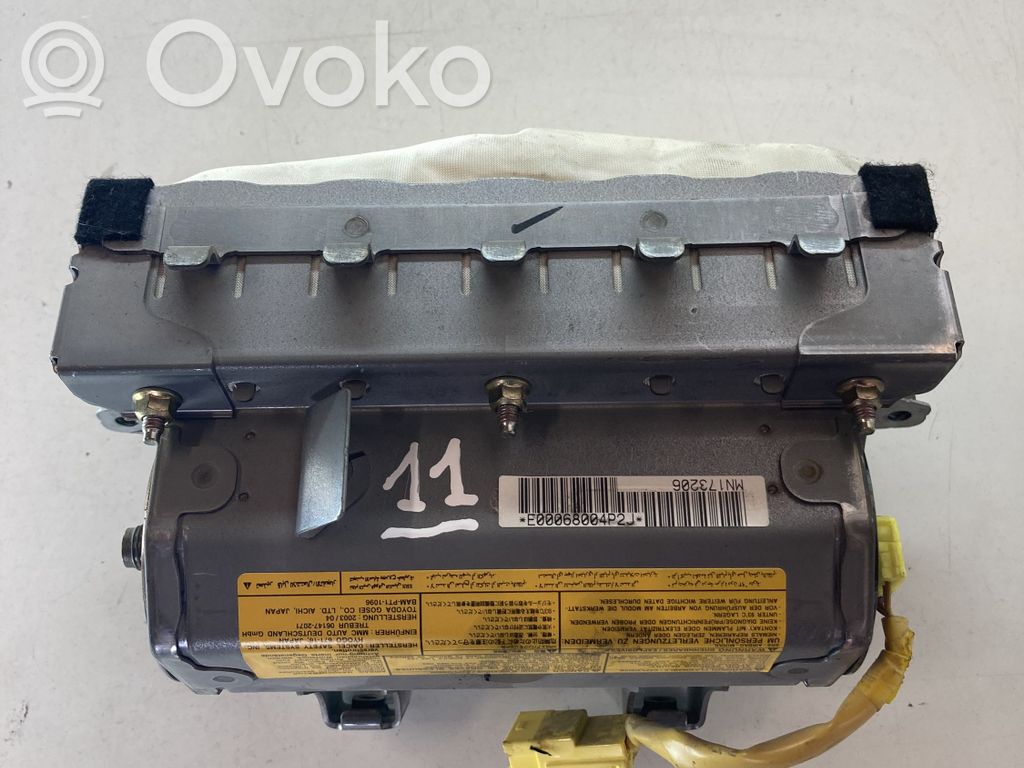 Mitsubishi Grandis Poduszka powietrzna Airbag pasażera 