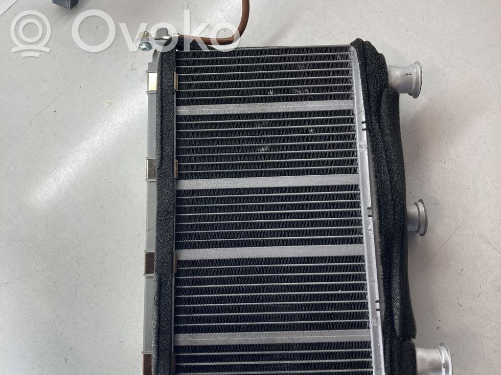 BMW 5 E60 E61 Mazais radiators 