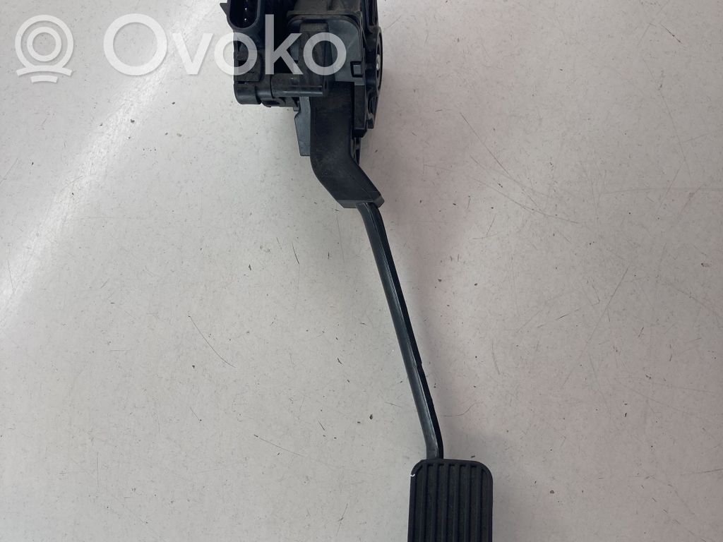 Opel Meriva B Akceleratoriaus pedalas 