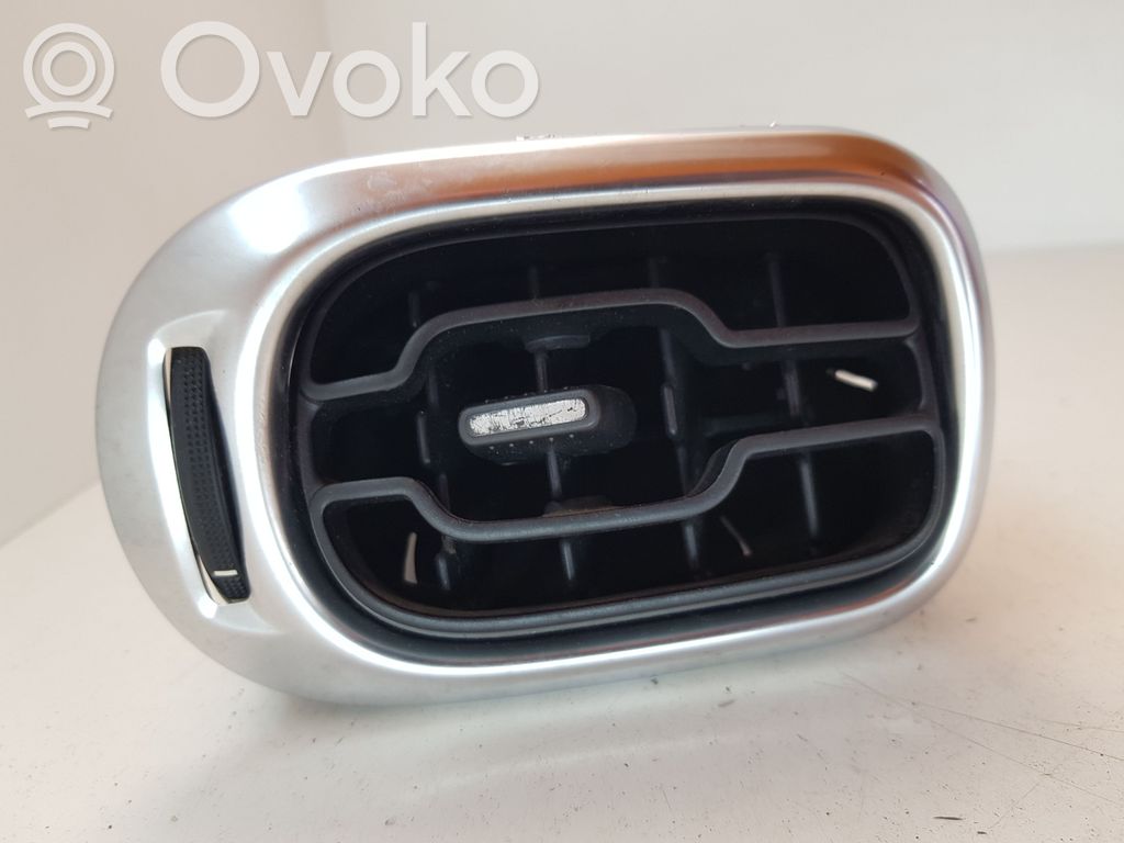 Citroen C3 Picasso Moldura protectora de la rejilla de ventilación lateral del panel 