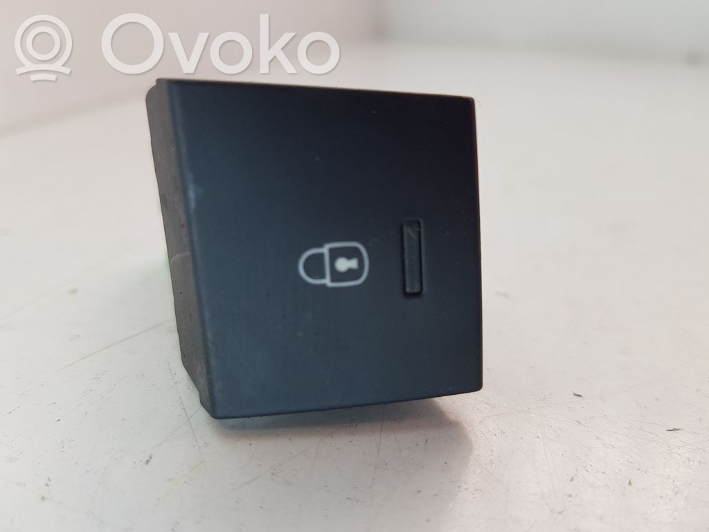Peugeot 508 Central locking switch button 