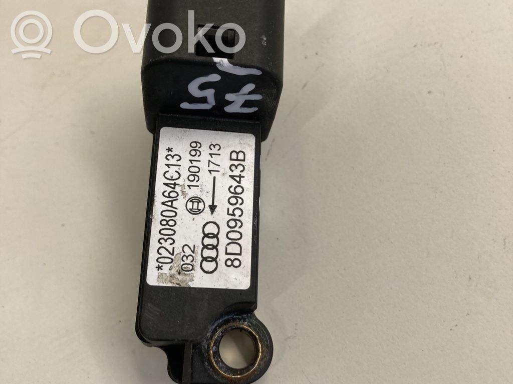 Audi A4 S4 B5 8D Airbag deployment crash/impact sensor 