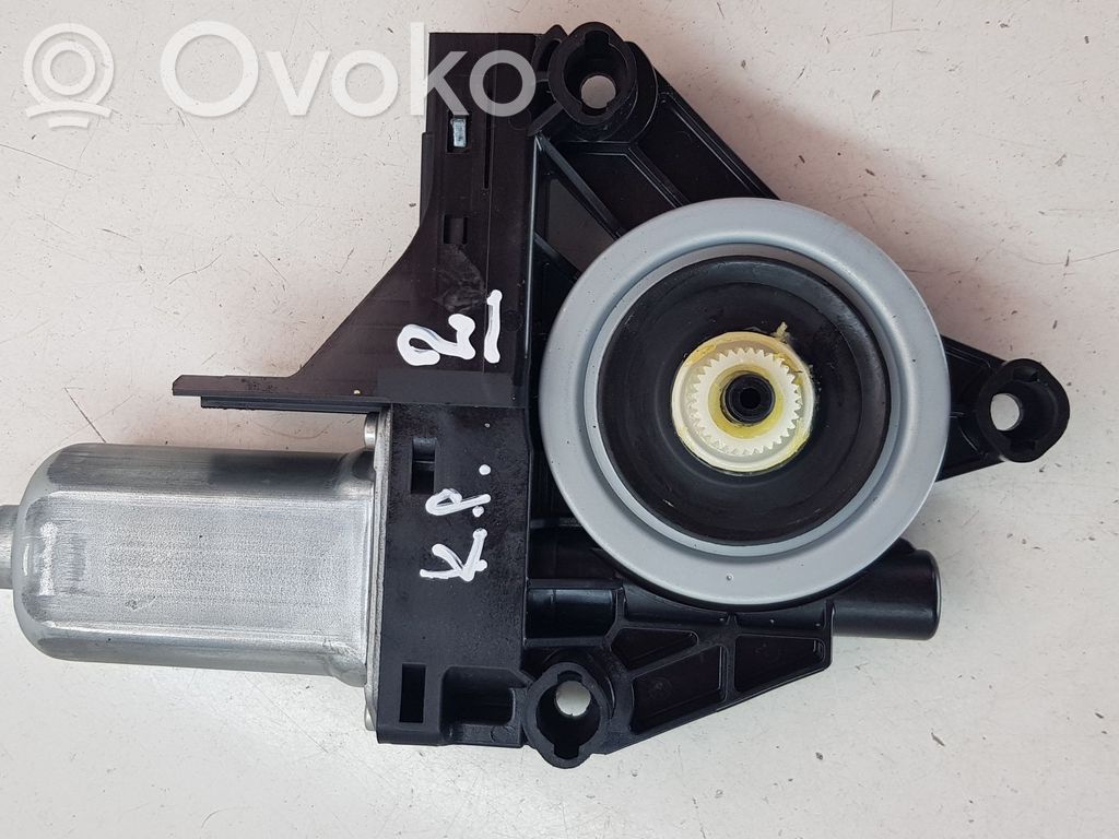 Motor del regulador de la ventanilla de la puerta delantera   966268103