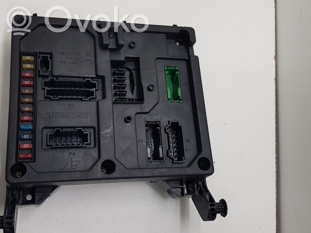 Ford Galaxy Fuse module 