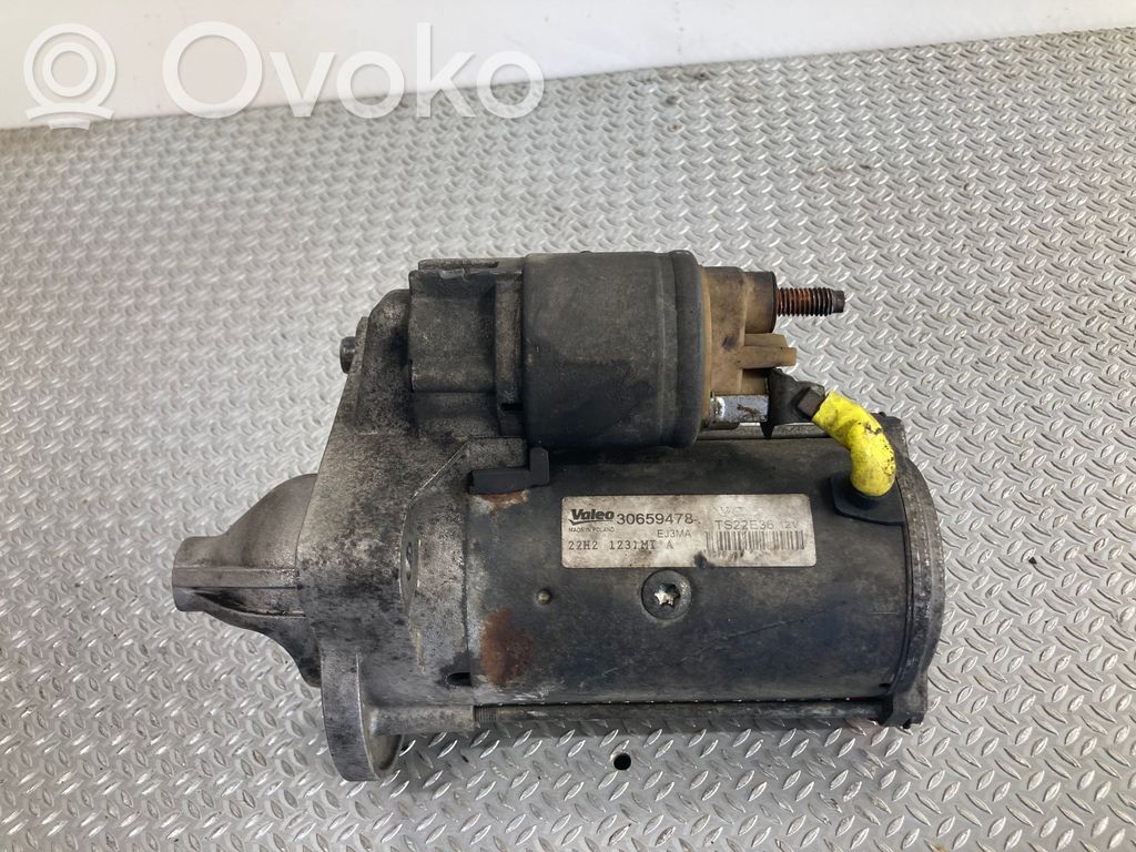 Volvo V40 Starter motor 