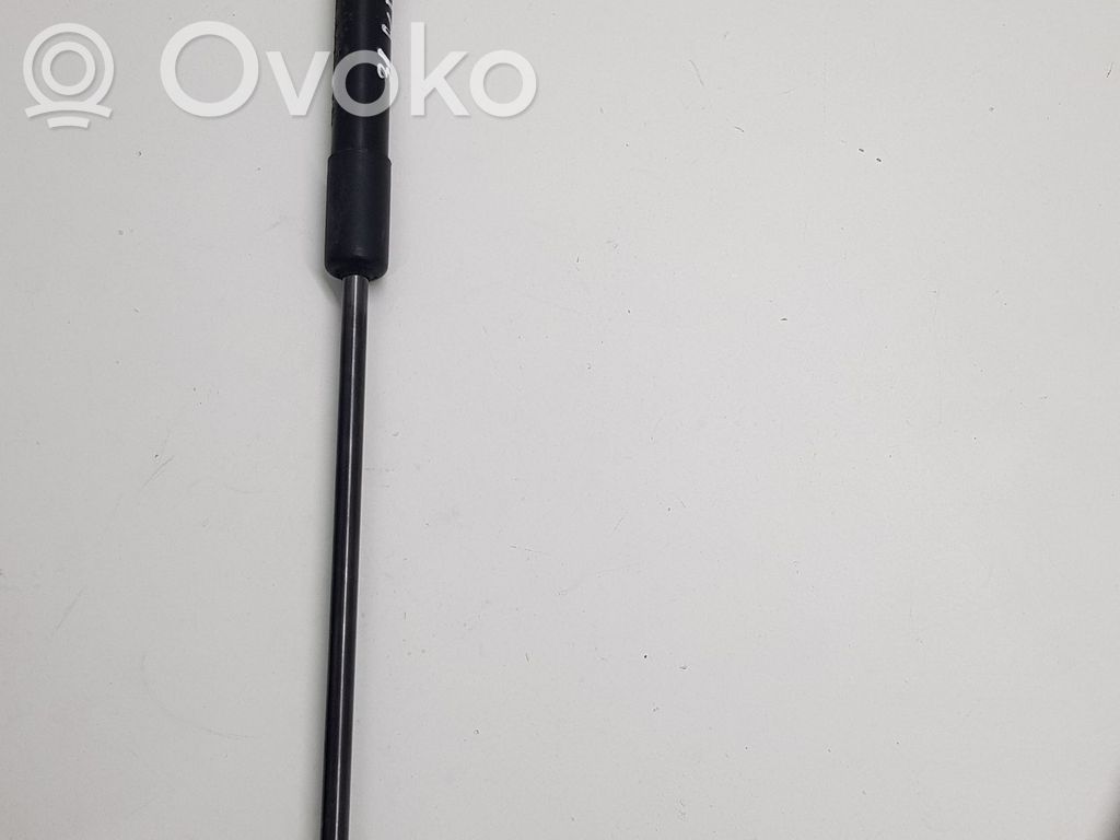 Volvo V40 Tailgate/trunk strut/damper 