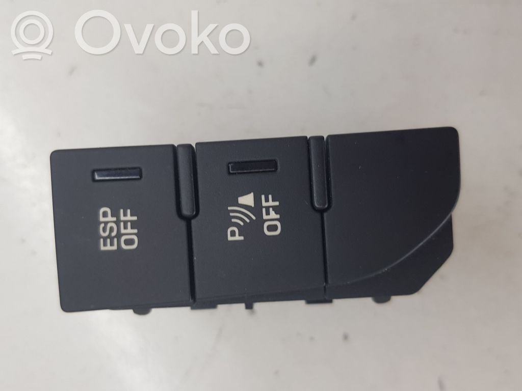 Citroen C5 ESP (stability program) switch 