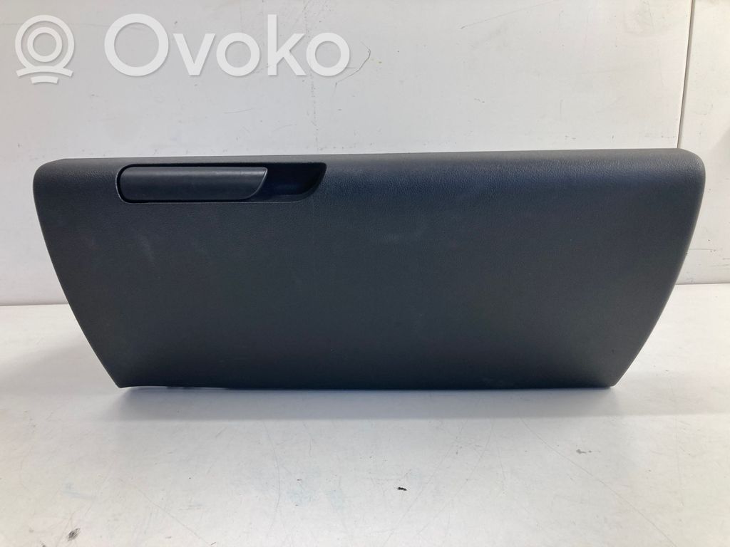 Citroen C5 Daiktadėžės (bordačioko) komplektas 