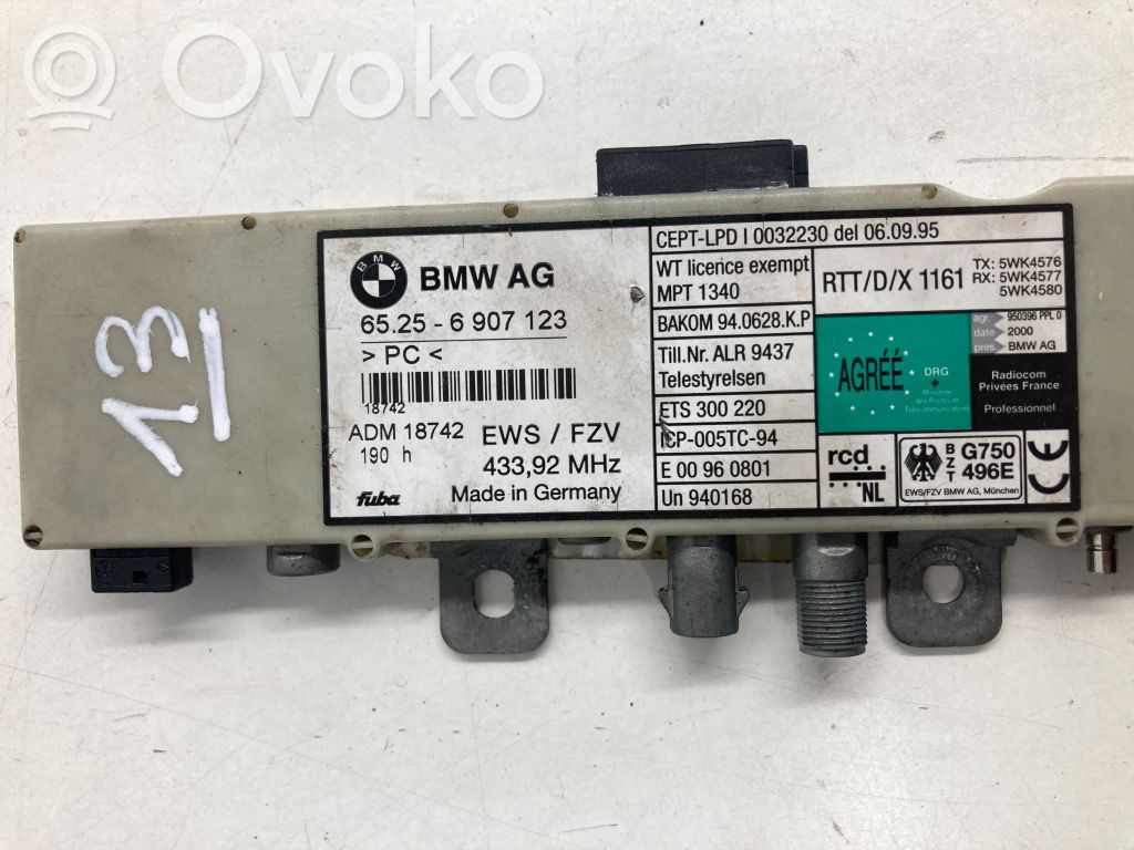 BMW 3 E46 Antenna control unit 