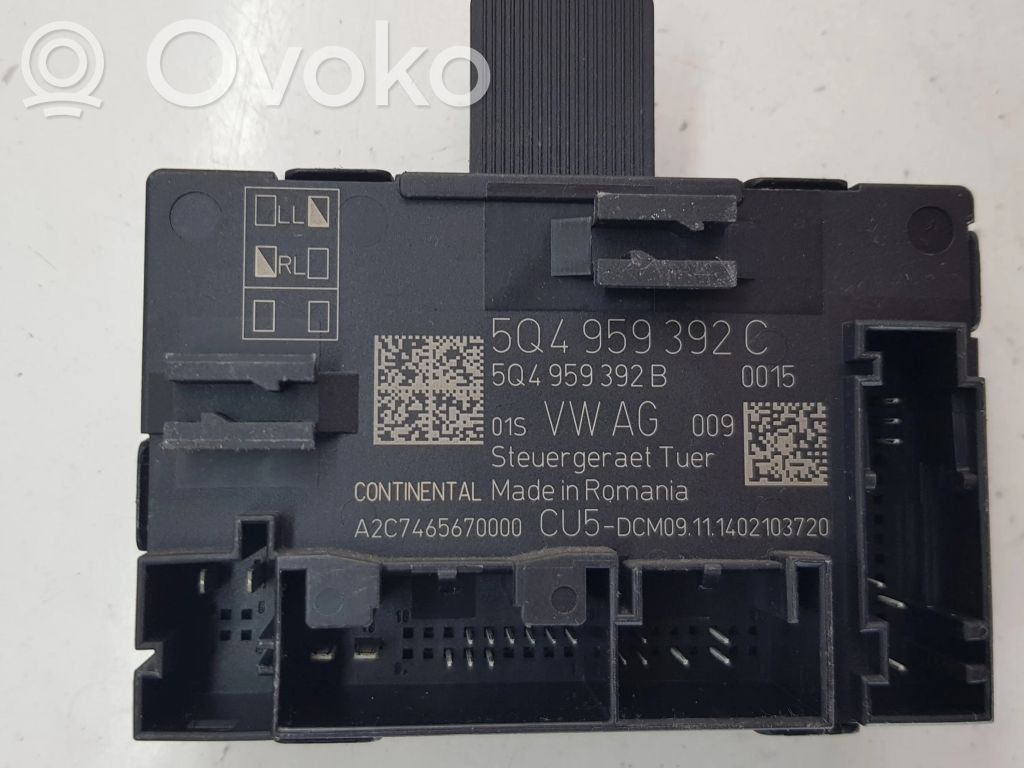 Volkswagen PASSAT B8 Door control unit/module 