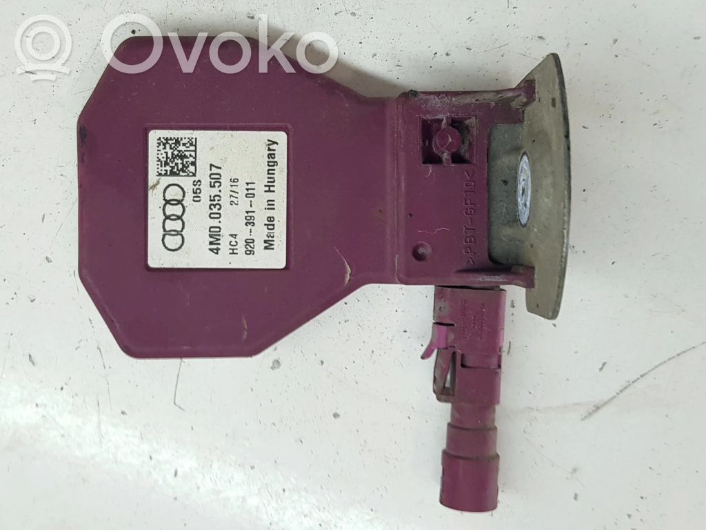 Audi A3 S3 8V Pystyantennivahvistin 