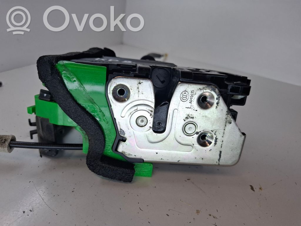 KIA Ceed Etuoven lukko 