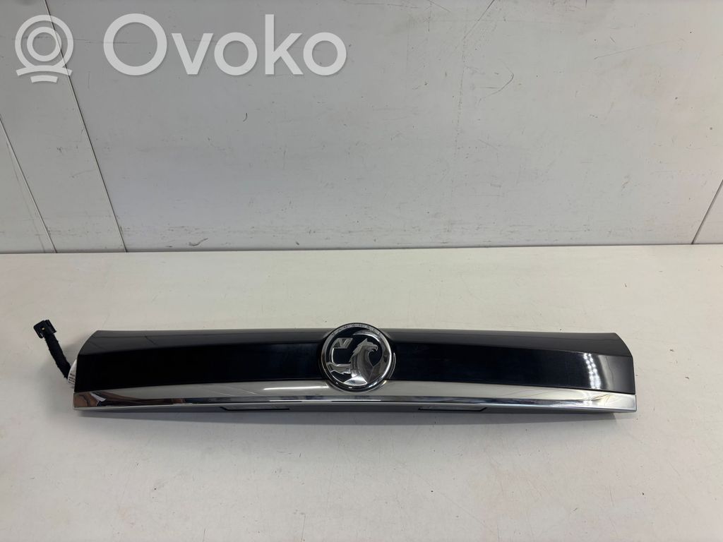 Opel Mokka Éclairage de plaque d'immatriculation 