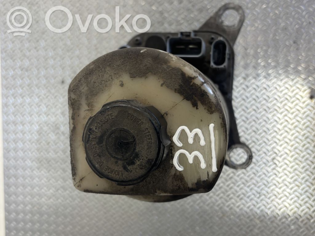 Ford Focus C-MAX Electric power steering pump 