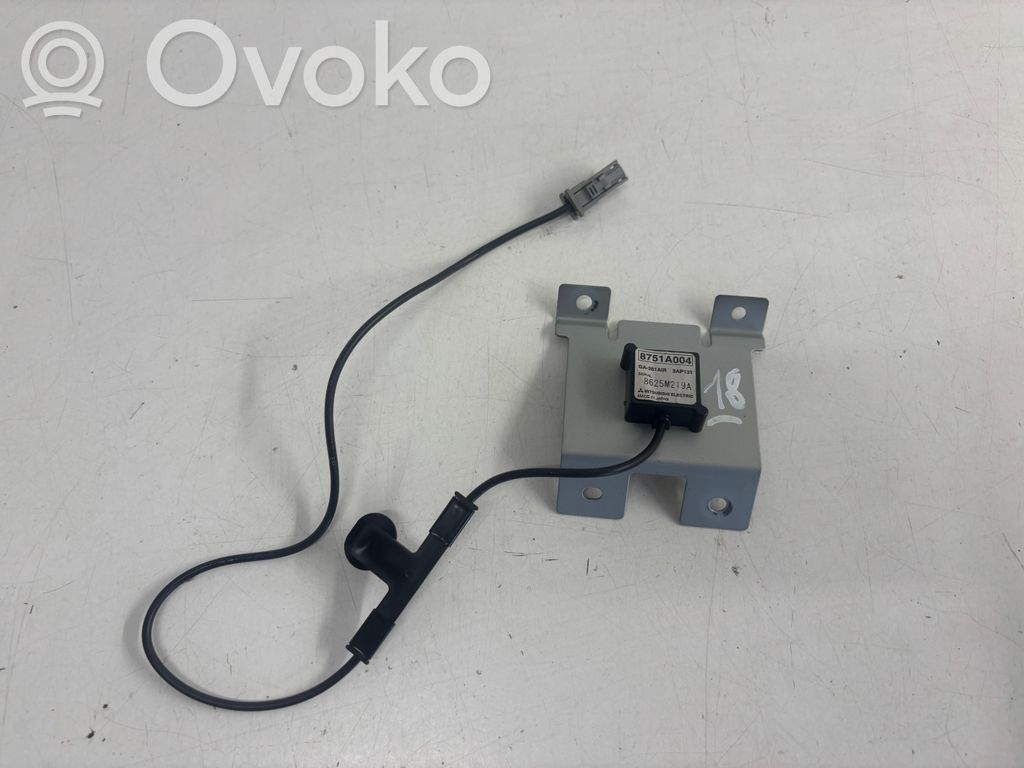 Citroen C-Crosser Antena GPS 