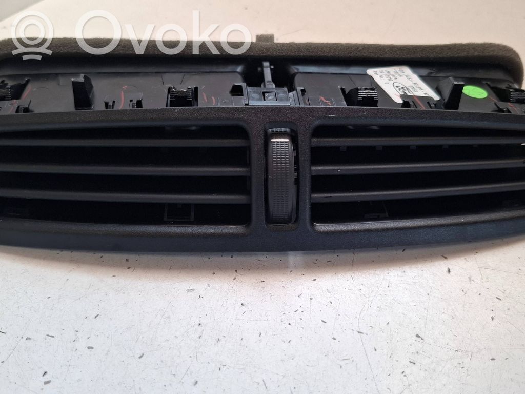 Ford C-MAX II Dysze / Kratki środkowego nawiewu deski rozdzielczej 