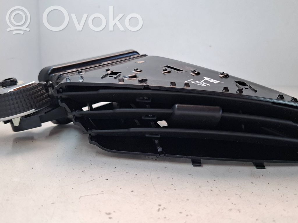 Ford C-MAX II Dysze / Kratki środkowego nawiewu deski rozdzielczej 