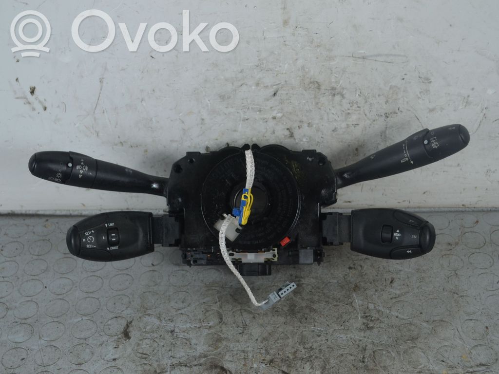 Peugeot 308cc Wiper turn signal indicator stalk/switch 