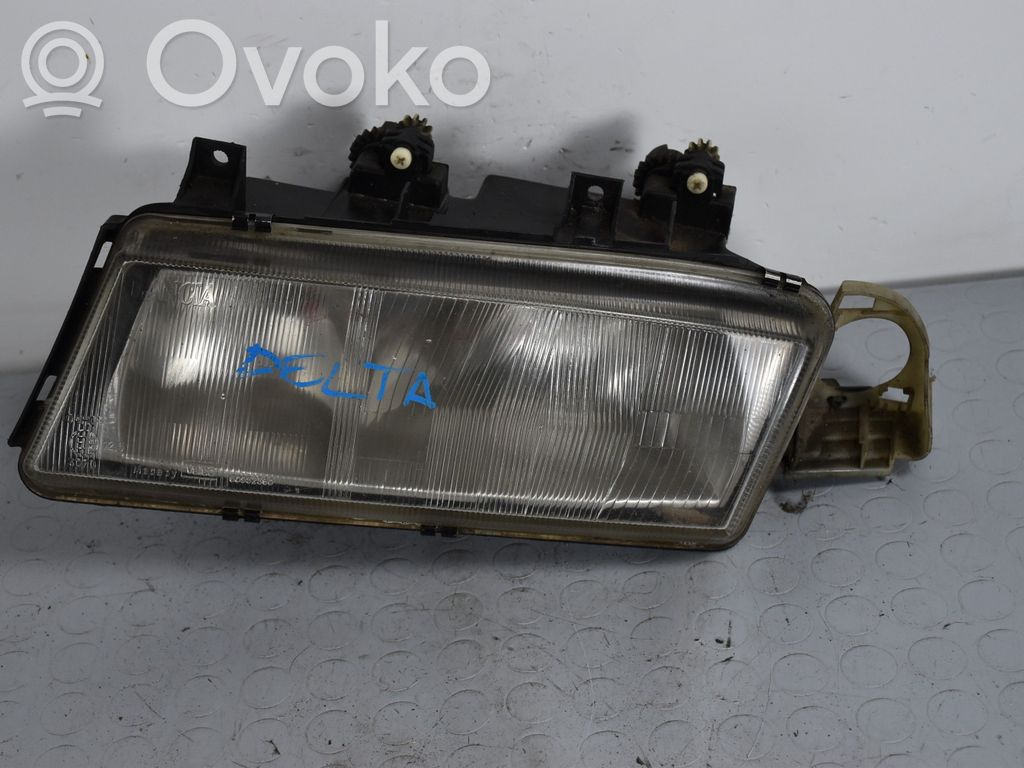 Lancia Delta II Faro/fanale 