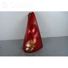 Peugeot 107 Luz trasera/de freno 