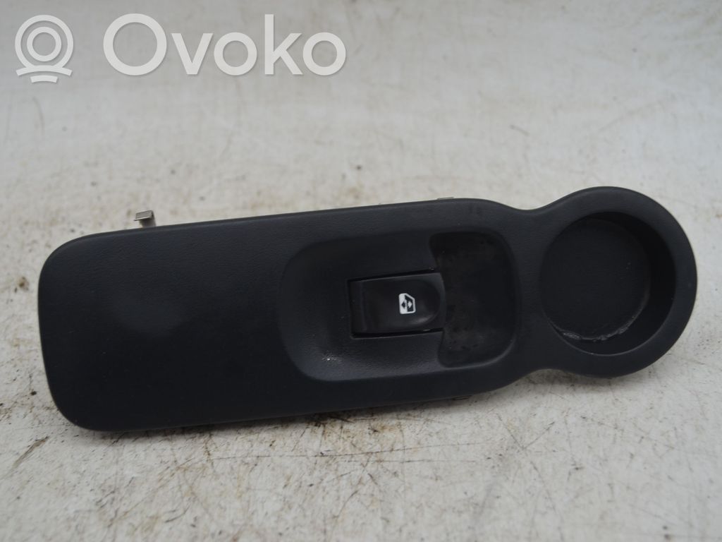 Renault Modus Przyciski szyb 