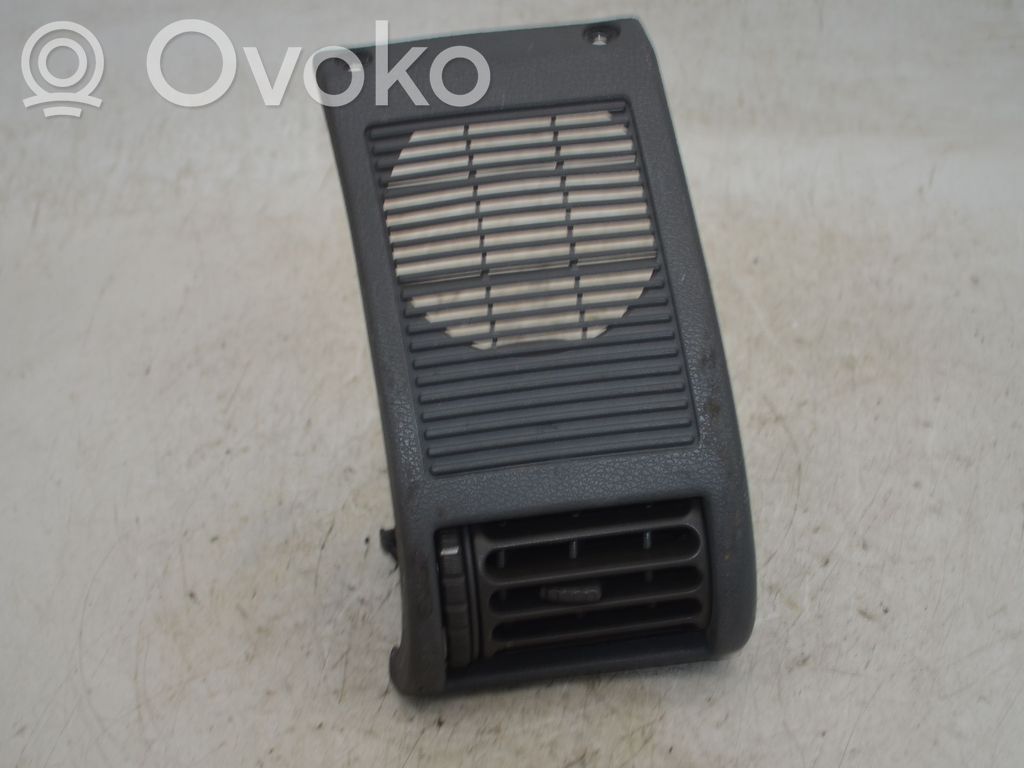 Renault Clio I Cabin air duct channel 