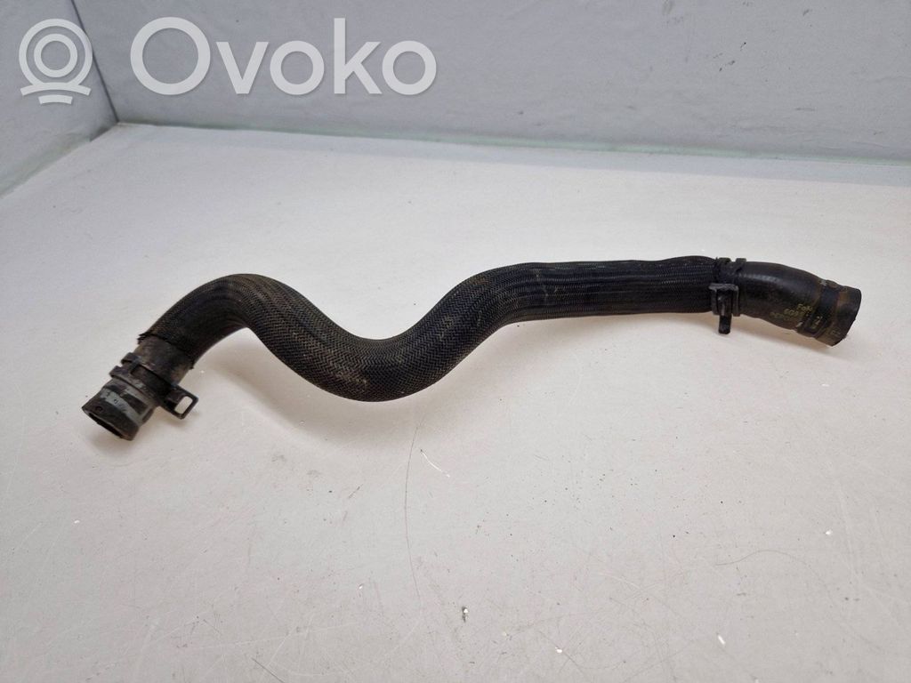 Volvo XC60 Engine coolant pipe/hose 