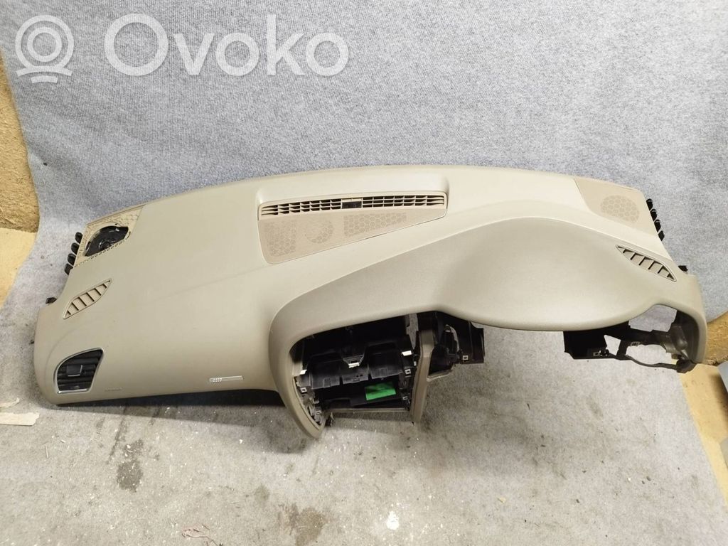 Audi A5 8T 8F Panelė 
