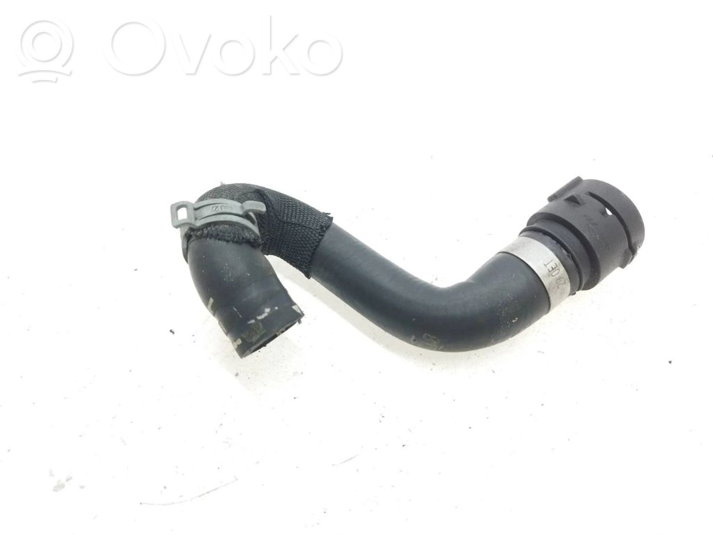 Audi A4 S4 B8 8K Engine coolant pipe/hose 